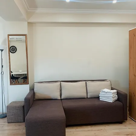 Apartman Domovik Korzo *